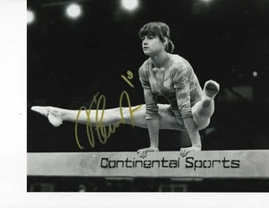 PERFECT 10 GYMNAST NADIA COMANECI SIGNED BLACK & WHITE 8X10 - Picture 1 of 1