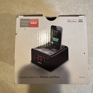 RCA Clock Radio Ipod/Iphone Charging RC127i 1st Generation (iPod Not Included)  - Picture 1 of 4