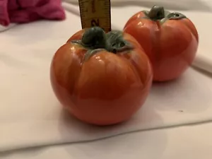 VINTAGE TOMATO SALT & PEPPER SHAKERS - Picture 1 of 6