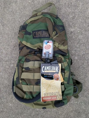 Camelbak MULE Woodland камуфляж система увлажнения 3 литра/100 унций новый с Ярлыками новый - Изображение 1 из 4
