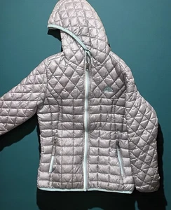 Snozu Steppmantel Mädchen Größe 10/12 Silber mit Aqua-Besatz - Bild 1 von 2