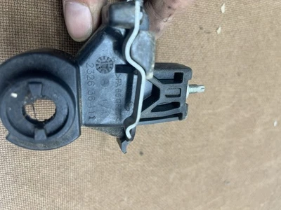 Honda CR-V 2014 Petrol 114kW Engine mount bracket PA66GF50 ETT3894 - Image 1 of 3