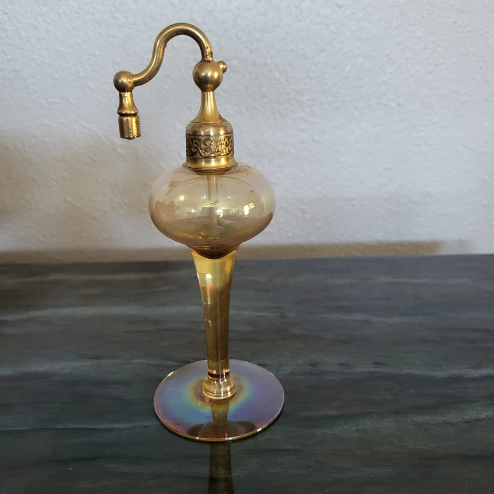 RARE, Vintage Art Deco Style DeVilbiss Handblown Perfume Atomizer - Image 1 of 4
