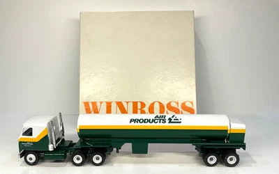 Air Products of Lancaster Pennsylvania 1988 Winross 1/64th Scale Cryogenic Truck - Image 1 of 4