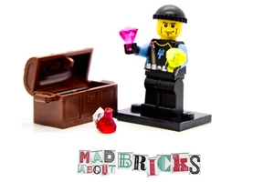 Lego Minifigura Aquaraider Diver 4 con cofre del tesoro y gemas aqu027 - Imagen 1 de 5
