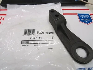 Meritor 3150N66 Front Heavy Duty Suspension Tie Rod End Steer Axle Bracket D10 - Picture 1 of 11