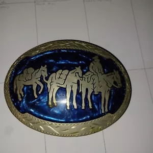 Hebilla de cinturón de resina azul de colección ADM Silversmith Collection años 70/80 grabada a mano - Imagen 1 de 2