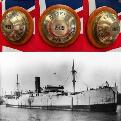 Salvaged Solid Bronze Original S.S Axwell Large Ships Wheel Central Boss d.1909 - Image 1 of 4