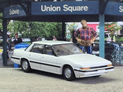 TOMICA LV-N02b 马自达 COSMO LOOSE 1: 64 比例 限量 复古 NEO 系列 — 第 1/4 张图片