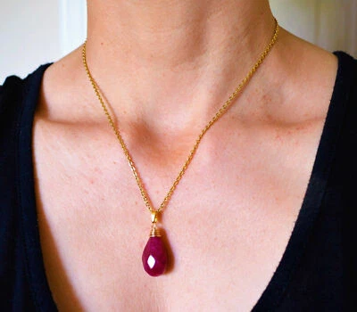 Hermoso Colgante Grande Natural Facetado Rubí Rojo Oro Amarillo Hecho a Mano Foto 1 de 4