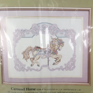 Neu etwas Besonderes SNOWMAIDEN KARUSSELL PFERD Kreuzstich-Set 24” x 16” 50685 - Bild 1 von 4