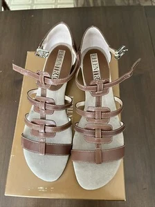 Sandalias Ellen Tracy para mujer EB Christie de cuero marrón talla 9,5 nuevas - Imagen 1 de 7