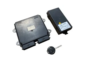 Mitsubishi Colt CZT 1.5 Motorsteuergerät Kit 1860A580 - Bild 1 von 3