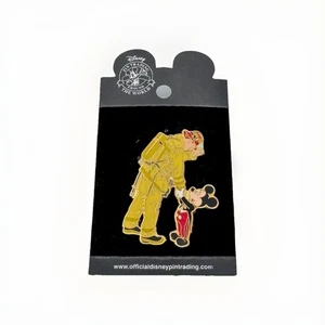 2004 Mickey Mouse - Thanking Shaking Hands with a Firefighter-Disney Pin - Picture 1 of 4