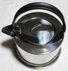 BODUM INOX 18/10 TETERA DE ACERO INOXIDABLE POR C. JORGENSEN HECHA EN ITALIA - VINTAGE - Imagen 1 de 8