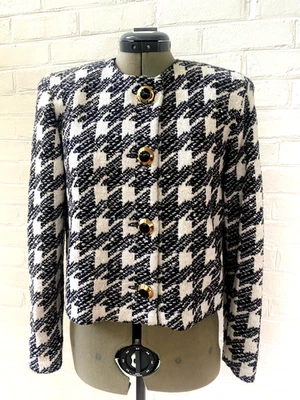 CHAQUETA CORTA VINTAGE ST. JOHN BY MARIE GRIS PATA DE GALLO CREMA NEGRA PEQUEÑA Foto 1 de 4