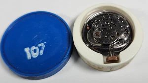 Timex M107 Movement New Old Stock NOS 107 SW - Automatic (~1978) - Picture 1 of 4