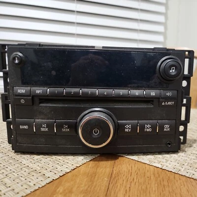 Chevrolet Cobalt Pontiac G5 2007 2008 AM FM reproductor de CD con entrada auxiliar OEM Foto 1 de 2