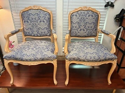 PAIR Chateau d'Ax Louis XV Style Fauteuil Armchairs Blue White 1993 Italy - Image 1 of 4