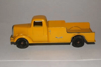 Camión Tootsietoy modelo L Mack Fleetside años 50, original Foto 1 de 4