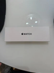 Apple Watch SE (2nd Generation) 40mm Midnight Aluminium Case BRAND NEW IN BOX - Zdjęcie 1 z 3