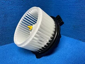 2006 - 2008 LEXUS RX400h HVAC A/C AIR HEATER BLOWER MOTOR OEM - Picture 1 of 8