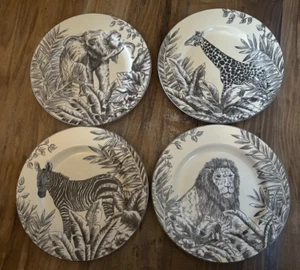 Set 4 piatti - American Atelier Safari 5237 giraffa, zebra, leone ed elefante - Foto 1 di 12
