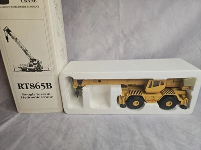 Grúa hidráulica de terreno áspero NZG Grove RT865B 1:55 394 en caja Alemania NUEVA Foto 1 de 3
