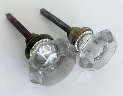 2 pomos victorianos antiguos de latón de vidrio transparente de 8 puntos de 1900 Foto 1 de 4