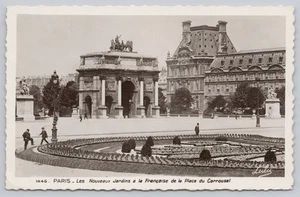 Tarjeta postal francesa RPPC Paris Place du Carrousel Louvre Arch Gardens Boisson 1446 - Imagen 1 de 2