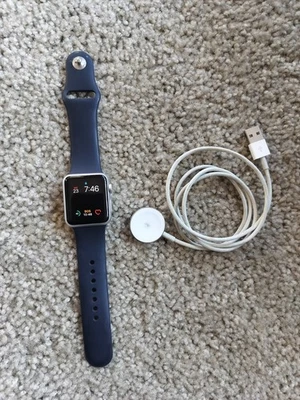 Apple Watch Series 7000/38mm Aluminum Case 42mm/38mm - Image 1 of 4