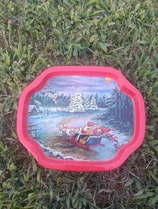 Vintage Christmas Pictorial Tray Hong Kong Santa Sleigh Reindeer Winter Cabin 7” - Picture 1 of 10