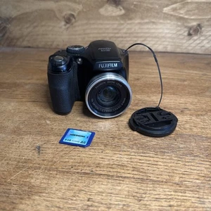 Fujifilm FinePix S5700 , Tested - Picture 1 of 5