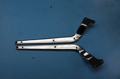 1457 90 HARLEY-DAVIDSON SOFTAIL LEFT RIGHT REAR FENDER STRUT FRAME COVER - Image 1 of 4