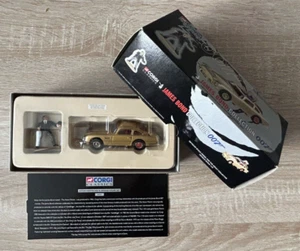 Corgi Classics, James Bond Collection, Aston Martin DB5 & Oddjob Figur, 04201 - Bild 1 von 24