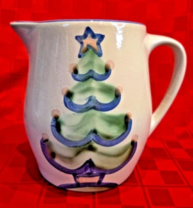M A Hadley Pottery 2/quart Pitcher Christmas Tree Vintage Signed - Picture 1 of 7
