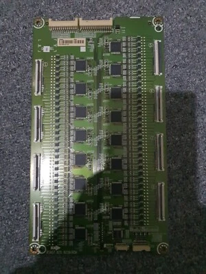 Inversor de retroiluminación LED Hisense 85R7 RSAG7.820.9239 Foto 1 de 2