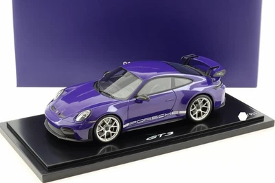 Spark 1:18 Dealer Edition Porsche 911 (992.2) GT3 Weissach Package Ultraviolet - Immagine 1 di 2