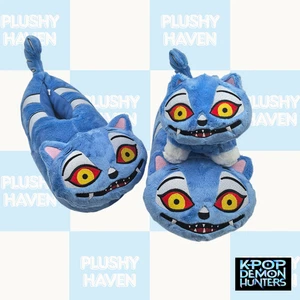 Derpy Tiger Cat Plush Slippers 10" Adults Kids Fluffy Home Shoes Demon Hunters - Picture 1 of 10