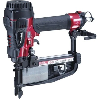 Makita AT1150HA High pressure floor tacker Width 11.3mm Length 50mm - Image 1 of 3