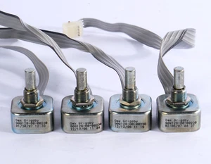 (Lot of 4) Oak Grigsby Rotary Encoder - 128 Pulse/Rev Full Quadrature 90Q128 - Picture 1 of 5