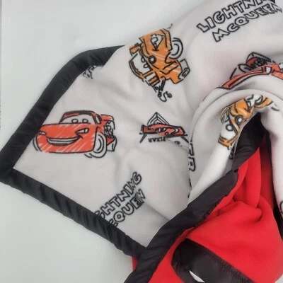 Hermosa manta clásica Lightning McQueen Cars polar unisex para niños 62 x 64. Foto 1 de 4