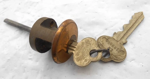 Vintage CORBIN    Cylinder Lock  with 2 OEM Keys EA 2189060 Cover