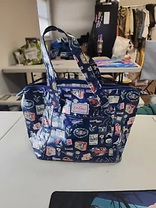 Cath Kidston beschichtete Reisetasche – marineblau, glänzende Oberfläche, mit Reißverschluss - Bild 1 von 4