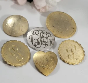 Vintage Brooch Pin Lot Monogram Assorted  Hewart Round Gold Silver Tone Crafts - Picture 1 of 12