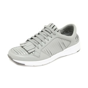 silberne niedrige Sneakers von Gucci, €646 | farfetch.com | Lookastic