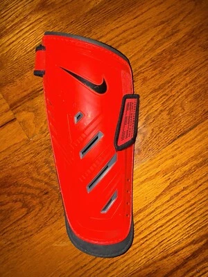 Nike Protegga Shield - Soccer Shinguards W/ Detachable Ankle Sleeves Adult L - Image 1 of 4
