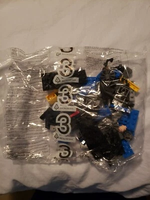 Lego Batman Dark Knight #76001 Bag 3 ONLY Sealed with Commissioner Gordon - Image 1 of 4