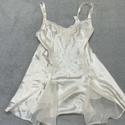 Victoria Secret Camisole Womens Tank Size Medium Slip Babydoll Lingerie Bridal - Image 1 of 4