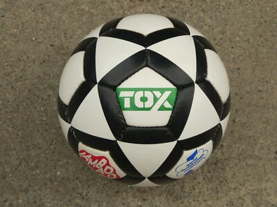 Fussball TOX Lambado, B-Ware, Kunstleder, schwarz/weiss, Gr. 5 Balldruckprüfer